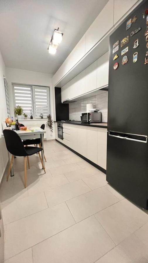 Apartment One Militari *