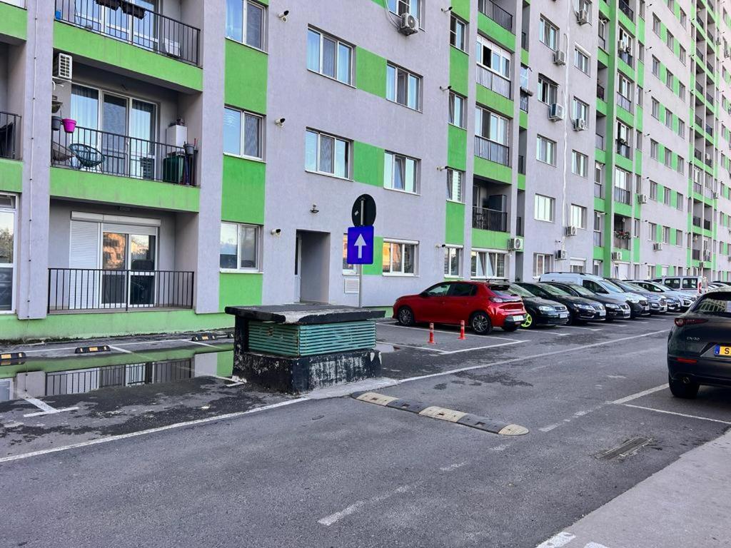 One Militari Apartment Bucharest